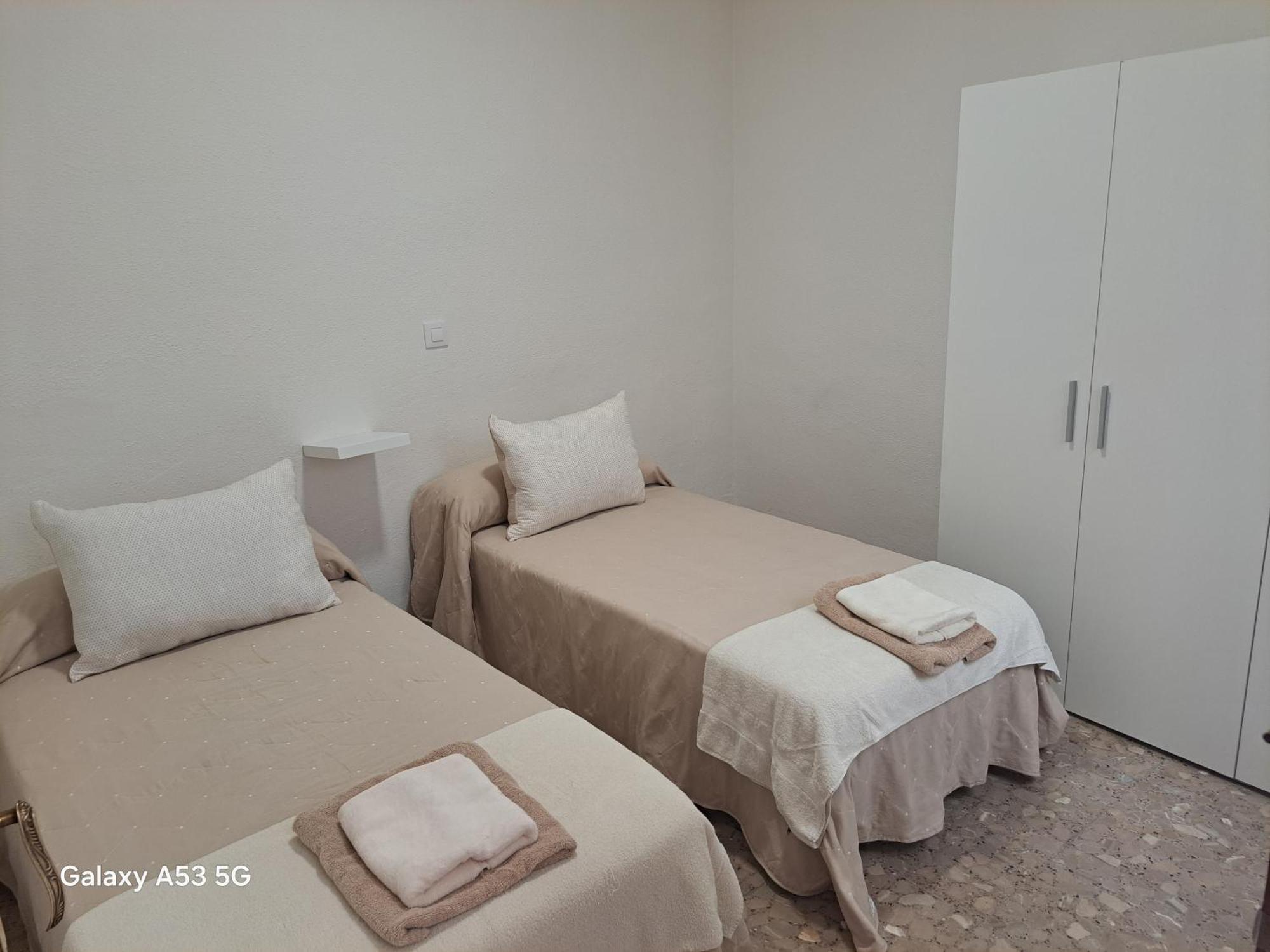 Villa La Casilla à Herencia Extérieur photo